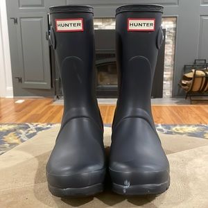 Hunter Mid Calf Navy Rain Boots